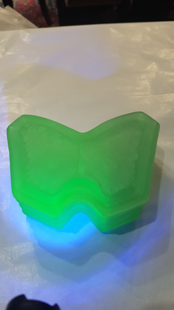 Explore our collection of Art Deco trinket boxes, featuring our Uranium butterfly box in excellent condition. Buy now for a touch of vintage charm.