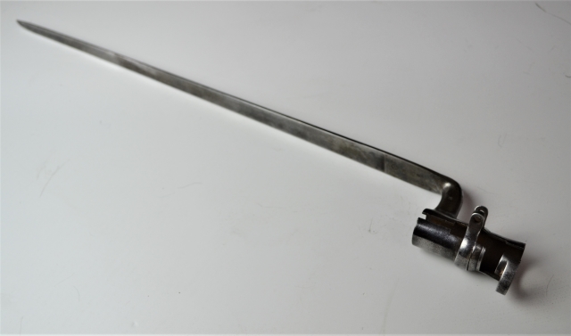 Discover our wide range of Swedish bayonets for the 1857 percussion rifle. Uncover history, explore detailed specifications, and shop now!