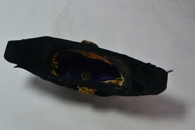 Explore our early 20th century naval bicorn in box, perfect for antique collectors! Needs restoration. See details and start your project today.