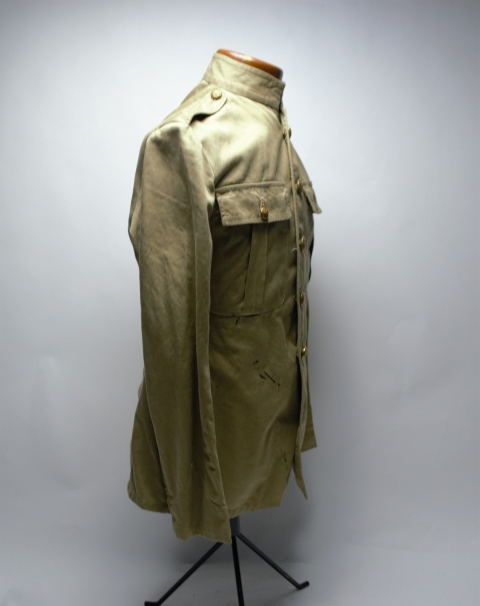 Explore our collection of Royal Marines KD frocks, featuring single vent, mandarin collars, and post-1918 service buttons. Act now, cherish the history!