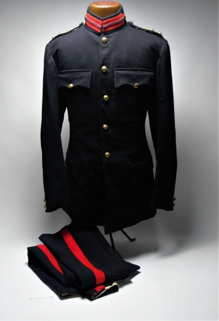 Discover the historic Royal Army Signal Corps Brigadier's Dress from our war memorabilia collection. Worn by Ralph Rayner, it offers a significant piece of history. Shop now!
