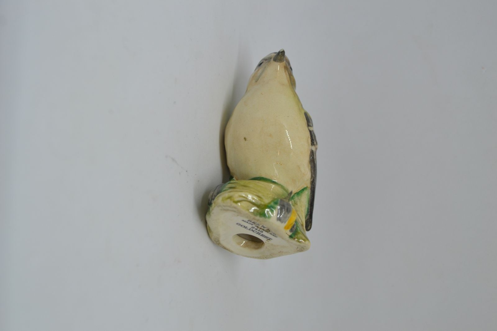 Shop our charming Beswick, England Gold Crest Figure No 2415. At just 7cm high, it's the perfect addition to any collection. Explore now for exclusive deals!