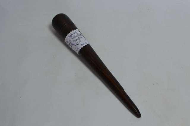 Discover our range of quality Fids for splicing ropes. Shop now to ensure precision and efficiency in your projects. Upgrade your toolkit today!