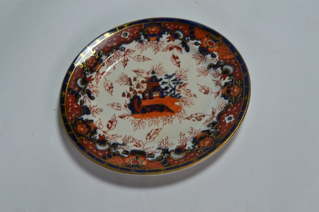 Discover the beauty of our Prattware plates from the mid-19th century. Uncover the value of high-quality antiques. Shop today for unique Prattware pieces.