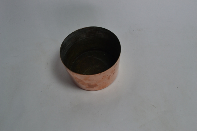 Discover our unique War Department Medical Copper Bowls. Perfect for collectors! Browse through our historical artefacts, learn their history, and buy now.