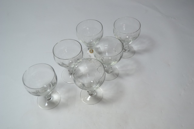 Discover our elegant set of six Georgian style rummers. Crafted with precision, these items define luxury. Browse now to elevate your dining experience!