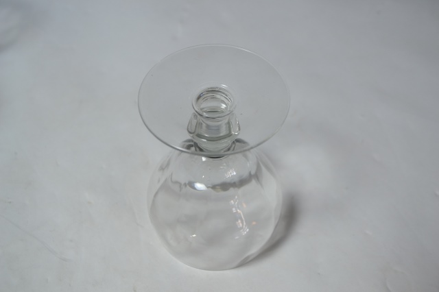 Discover our elegant set of six Georgian style rummers. Crafted with precision, these items define luxury. Browse now to elevate your dining experience!