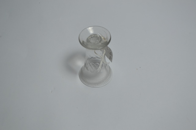 Discover our exclusive Victorian jelly glass, standing at 11cm high. Add a touch of class to your home. Shop now and add this unique piece to your collection!