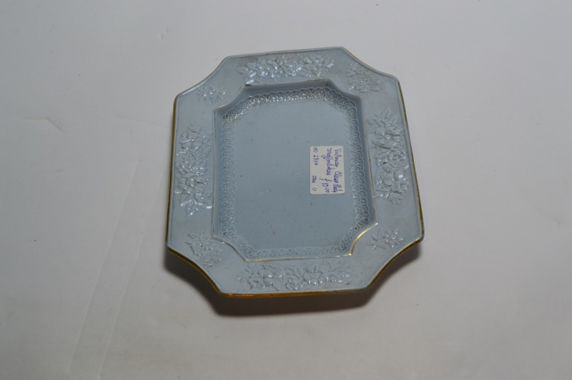 Discover our range of authentic James and Ralph Clews' Staffordshire plates [1818 - 1834] today. Each item boasts intricate details. Shop now to add a touch of history to your home.