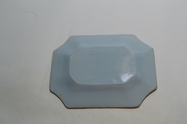 Discover our range of authentic James and Ralph Clews' Staffordshire plates [1818 - 1834] today. Each item boasts intricate details. Shop now to add a touch of history to your home.