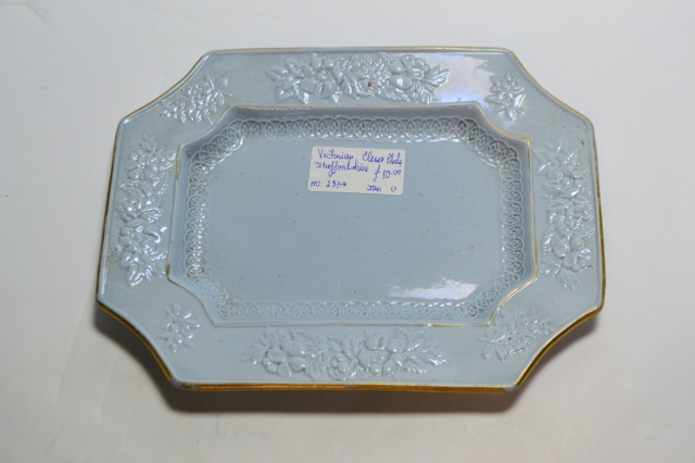 Discover our range of authentic James and Ralph Clews' Staffordshire plates [1818 - 1834] today. Each item boasts intricate details. Shop now to add a touch of history to your home.