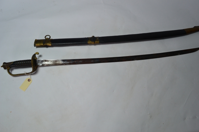 Discover our collection of high quality, authentic reproduction French cavalry sabres. Buy now to add historical elegance to your collection. Don't miss out!