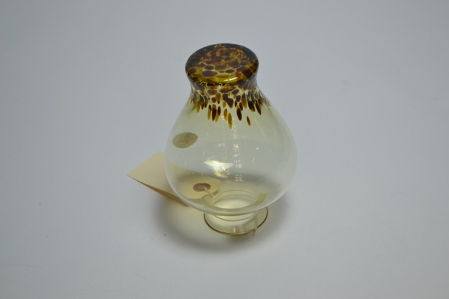 Explore our selection of Royal Brierley studio glass. At an elegant 16cm high, they're perfect for any décor. Buy now to add a touch of elegance to your home!