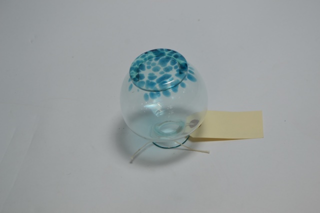 Explore our Royal Brierley studio glass collection. Marvel at pieces standing 10cm high. Unleash the beauty of your interiors. Shop now!