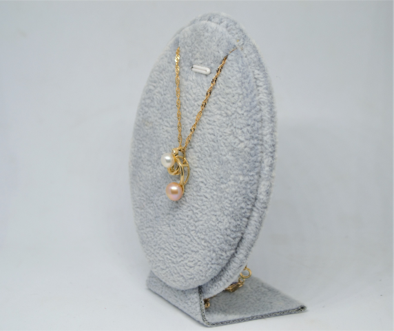 Shop our elegant 9ct Gold Two Coloured Cultured Pearl Necklace, stamped 375 & 18 inches long. Discover the brilliance of gold today. Add to cart now!