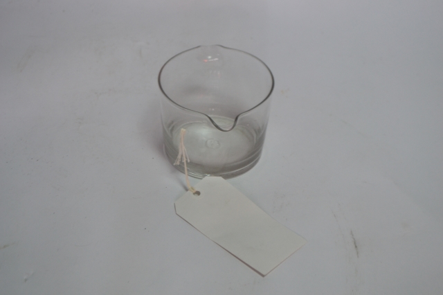 Discover our collection of 18th century wine glass rinsers. High-quality, authentic pieces perfect for collectors. Explore and buy your piece of history now!