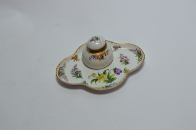Explore our 19th century Swansea pottery inkwell. Uniquely designed, ideal for collectors! Browse now, add a vintage touch to your collection. Don't miss out!