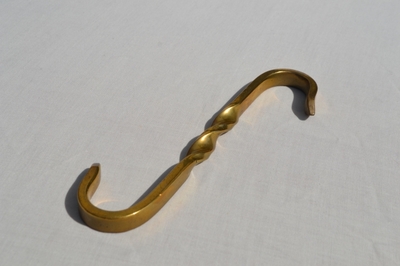 Discover our high-quality 8 Brass Hooks. Durable, stylish, and perfect for any home. Visit our site, make your order today for an organized and classy space.