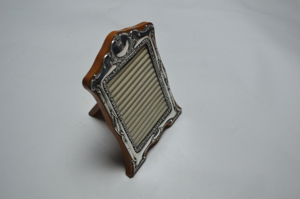A Sterling Silver Easel Back Photo Frame