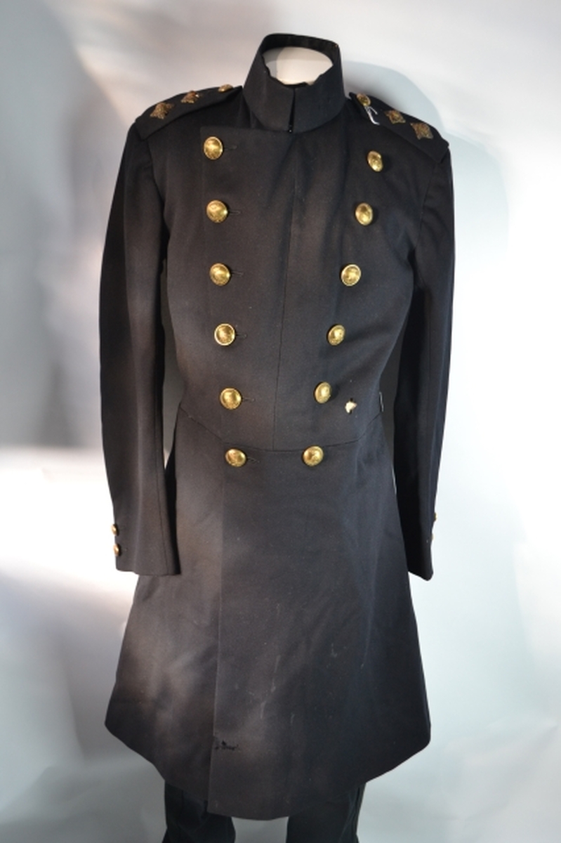 Discover our exquisite range of double-breasted, dark blue melton cloth uniforms by Jones & Co. Crafted with exceptional detail, now named to Lieutenant B H Goodhart. Shop now to add history to your collection!