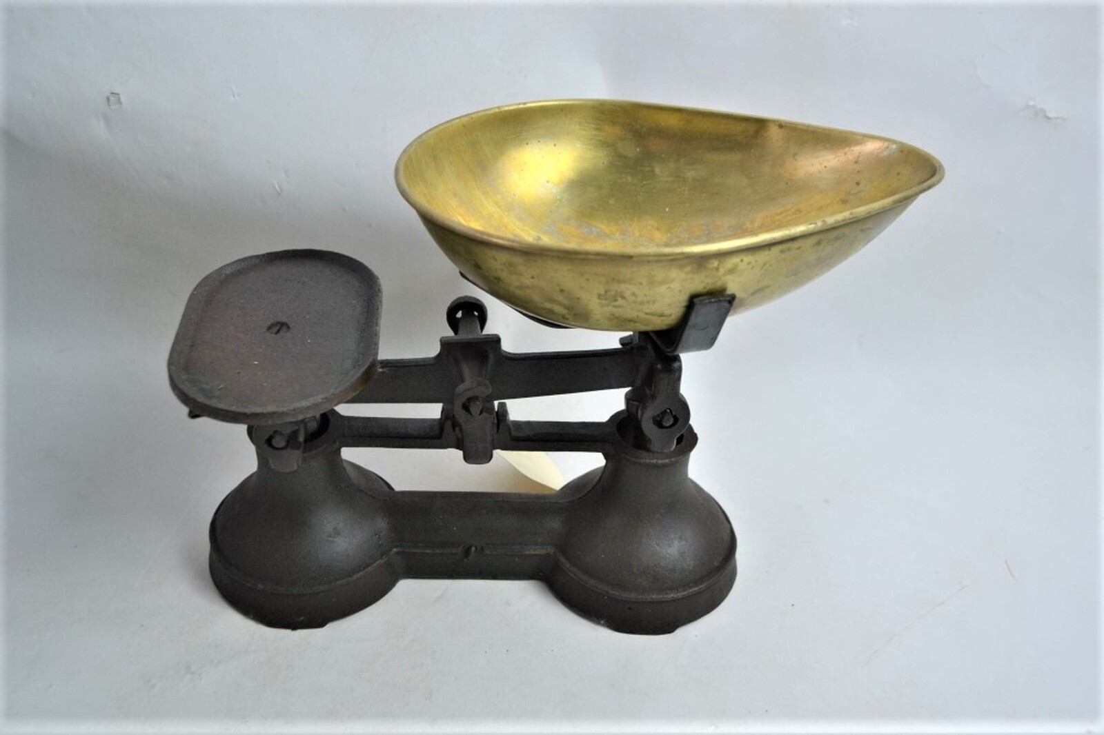 A Pair Of Vintage Kitchen Scales With Brass Pan