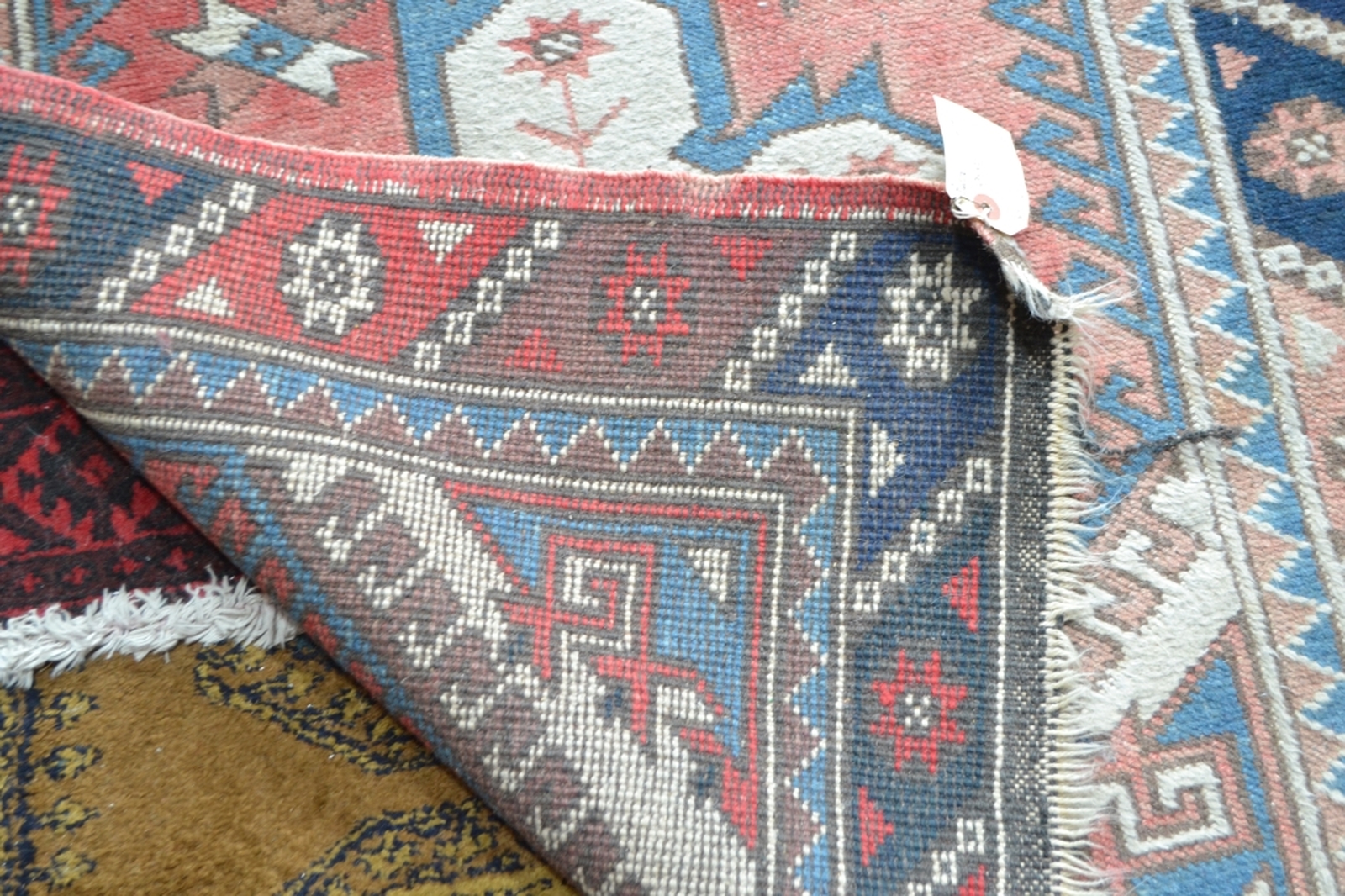 Discover our hand-woven Turkish runner from Dosemealti, perfectly sized 79x268cms. Shop now for a touch of authentic elegance in your home.