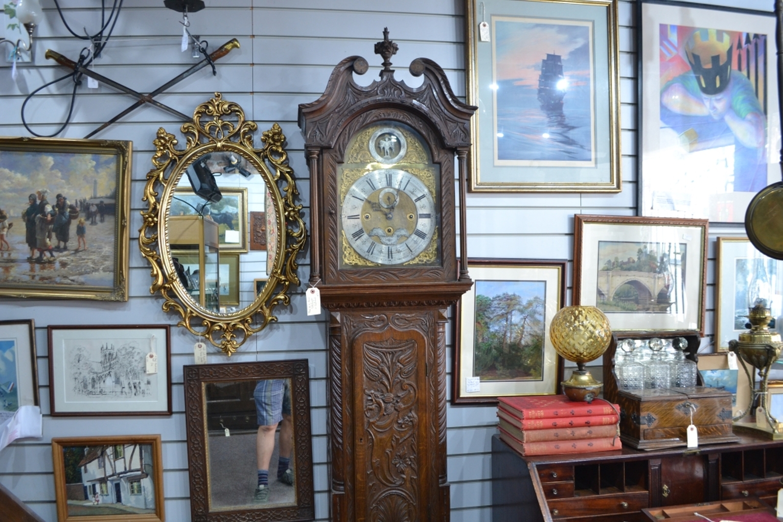 Explore our range of Old Father Time 8-day musical longcase clocks with brass arched dials. Choose the perfect statement piece for your home. Shop now!
