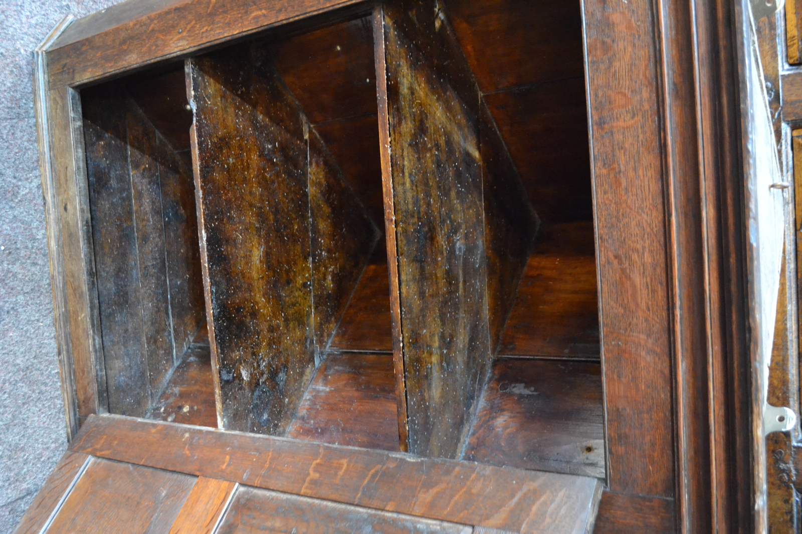 Georgian Oak Corner Cupboard