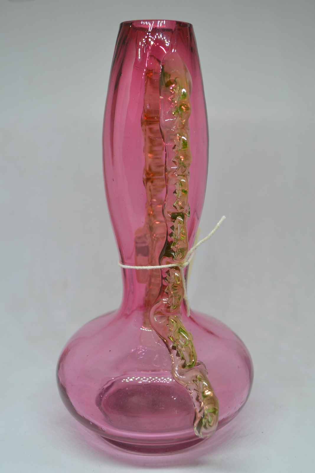 Discover our unique late 19th-century Vaseline vase, at a perfect 6 1/2 inches high. Shop now to add a vintage touch to your collection!