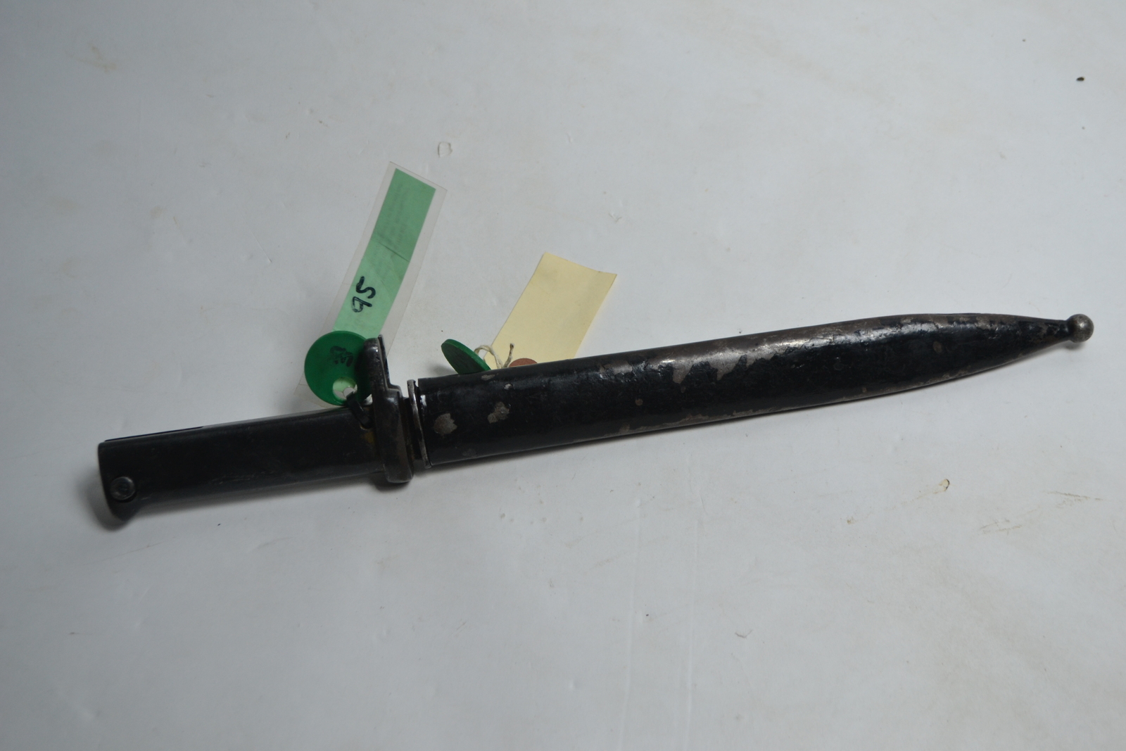 Explore our collection of authentic Turkish Ersatz bayonets, including models for Gew 88 and Gew 98. World War relics with stunning detailing, shop now!