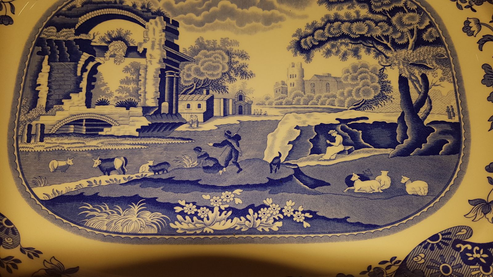 A Blue Italian Spode Platter