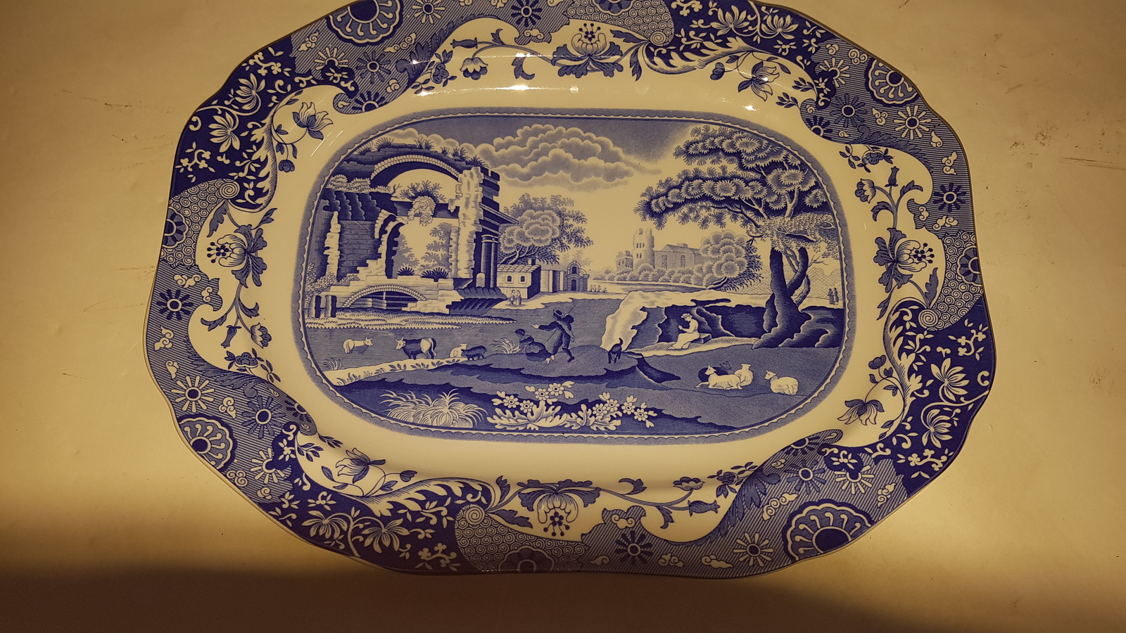 A Blue Italian Spode Platter