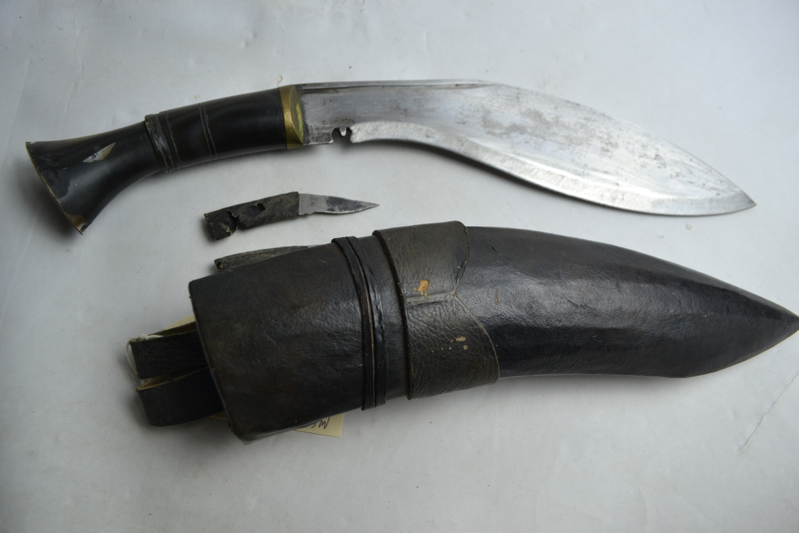 20th Century Horn Handled Kukri in Sheath