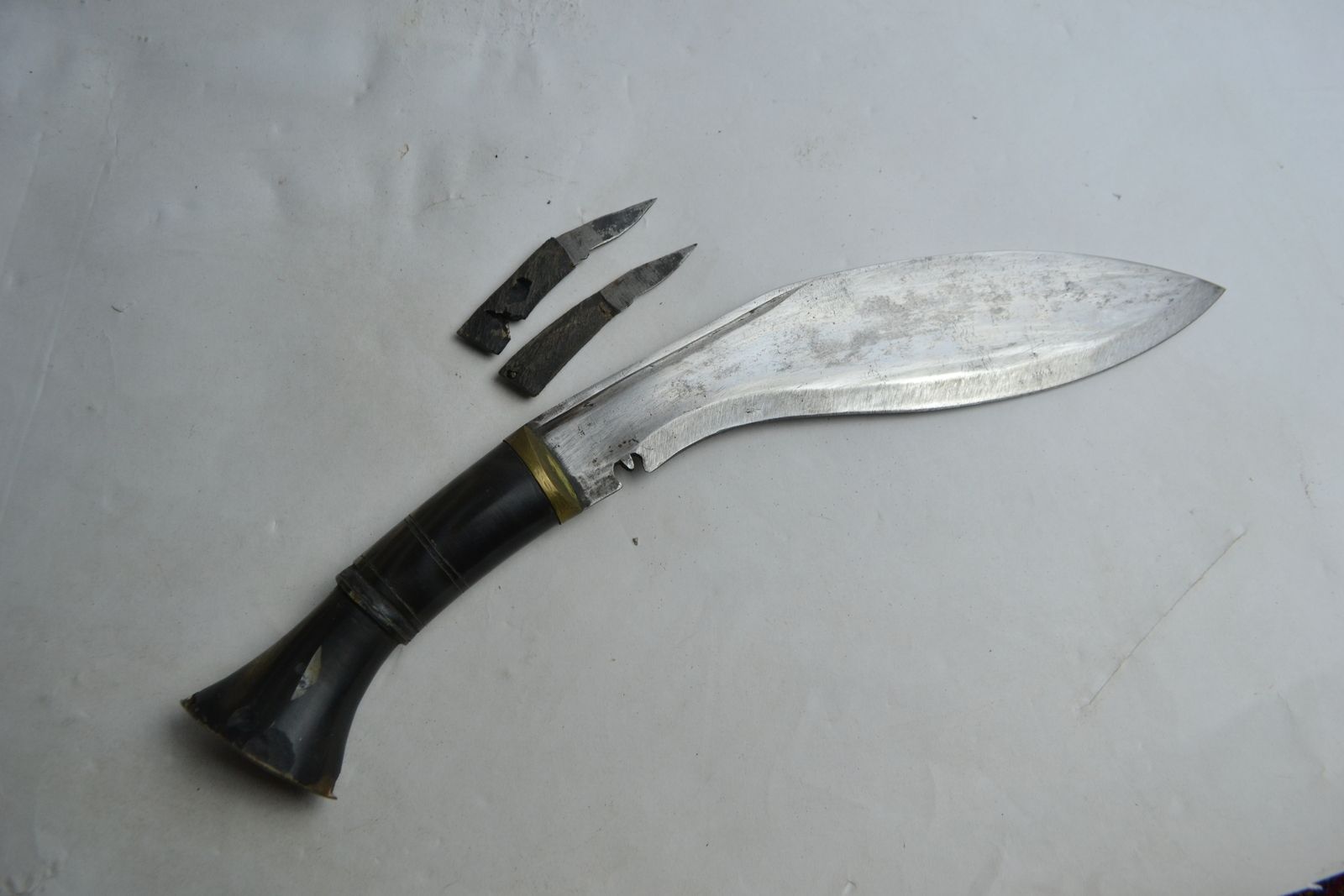 20th Century Horn Handled Kukri in Sheath