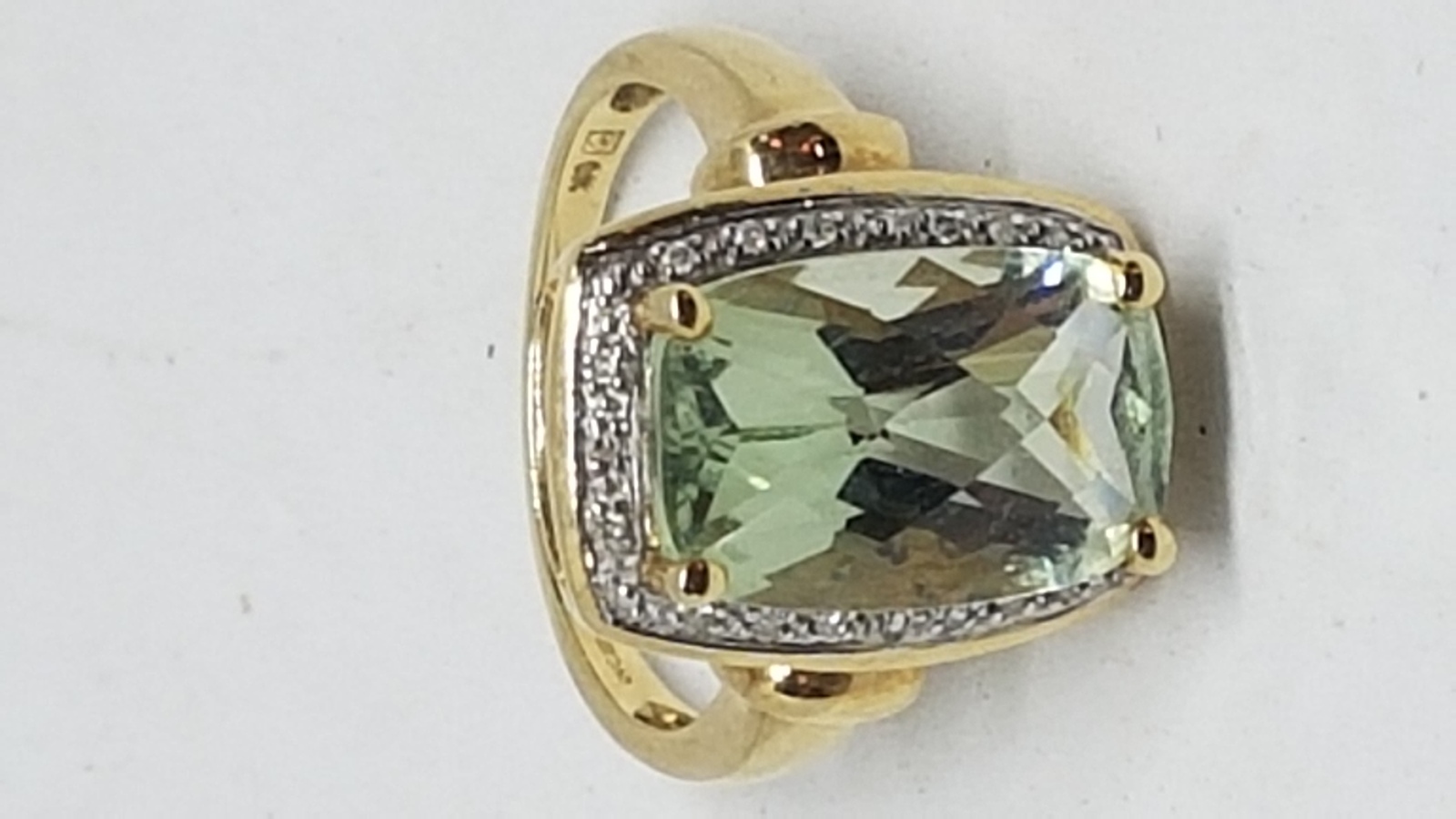 9ct Gold Cocktail Ring  Set With Large Aquamarine And Diamonds