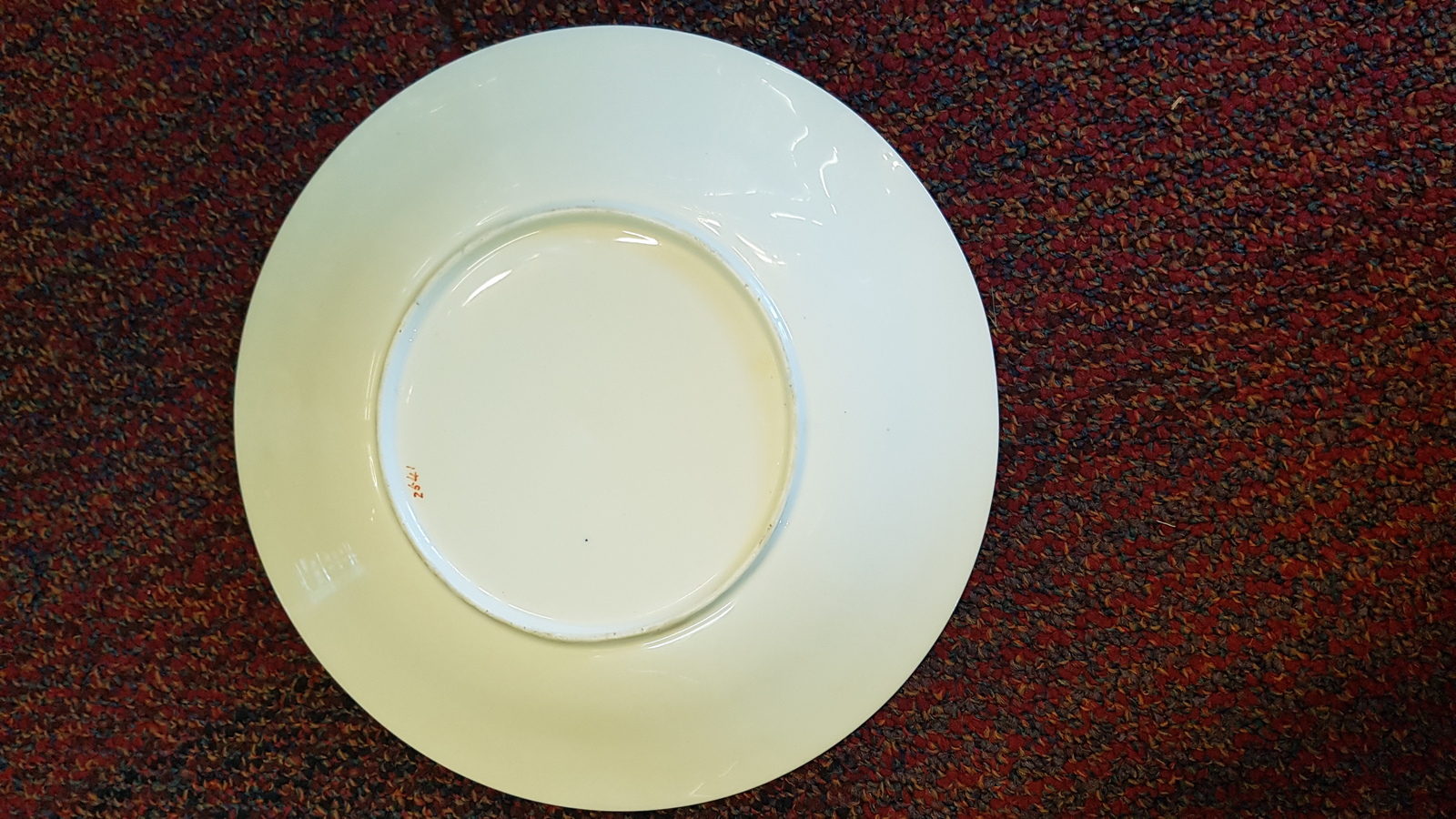 Discover our 19th C. Grainger's Worcester plate, beautifully hand-painted with wild flowers. Shop now to own this unique item, impressively marked and in good condition.