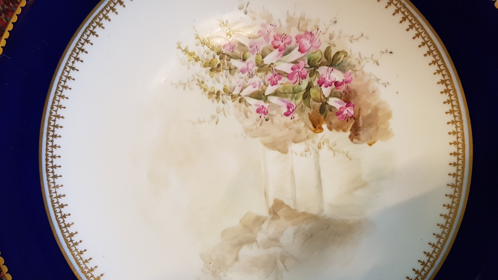 Discover 9th C. Grainger's Worcester, impressively hand-painted wildflower plate with pattern no. 2541. Perfect for antique collectors. Shop now!