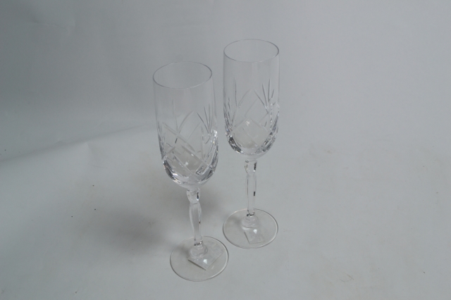 Browse our collection of unique 20th-century champagne flutes! Add vintage elegance to your celebrations. Buy now for fast delivery. Use code FLUTE10 to get 10% off!