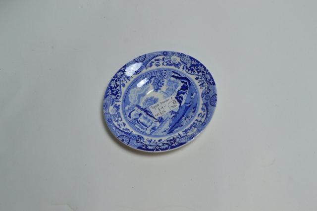 Discover our range of Spode Blue Italian saucers in various sizes perfect for your home. Shop now and style your dining with a classic touch.