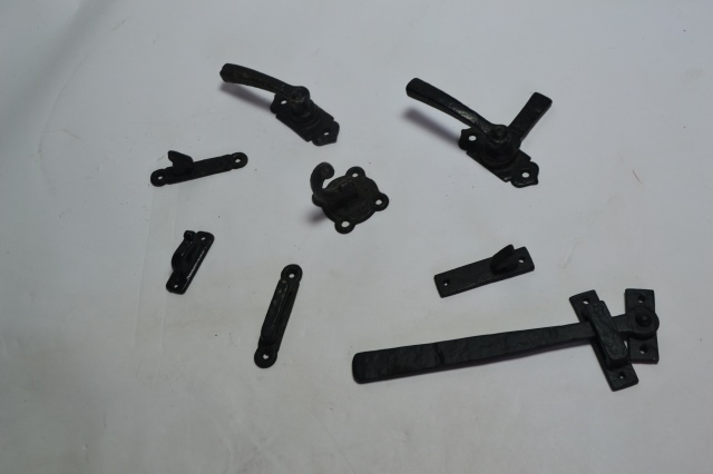 Discover our unique range of cast iron oddments, perfect for your home or garden. Explore specifications and order now for quick delivery. Use code GET10 for 10% off.