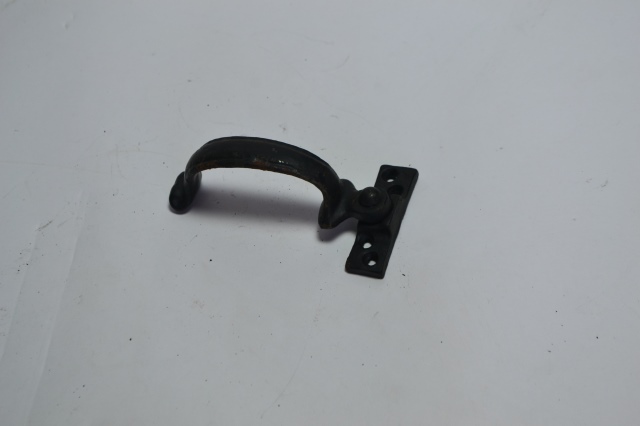 Upgrade your home with our high-quality cast iron window handles. Durable and stylish. Order now for quick delivery. Make the right switch today.