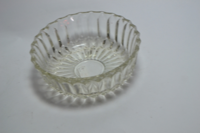 Discover our premium range of glass bowls perfect for any occasion. High-quality, durable, and stylish. Shop now and elevate your dining experience!