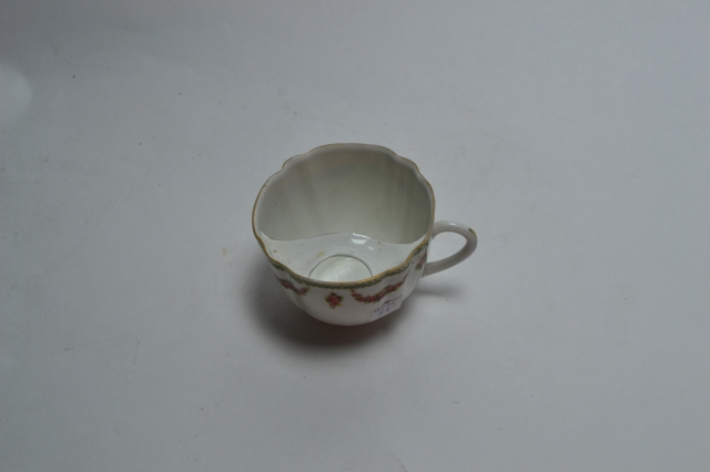 Discover our distinctive range of mustache cups, expertly crafted for comfort and style. Shop today and elevate your drinking experience! Don't Wait, Shop Now!