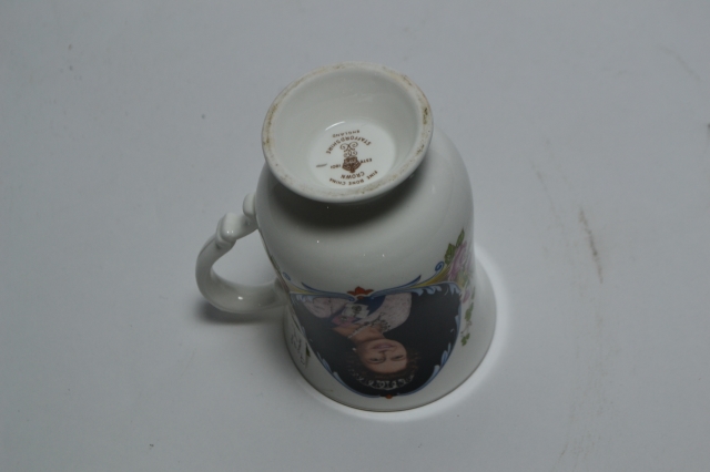 Celebrate Queen Elizabeth II's legendary reign with our Silver Jubilee collection. Shop now for one-of-a-kind memorabilia and collectibles. Secure yours today!