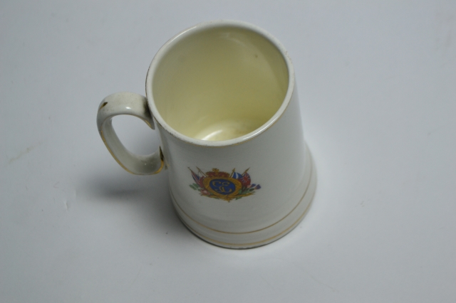 Explore our George VI coronation memorabilia collection. Authentic items with detailed specifications. Shop now to own a piece of British history!