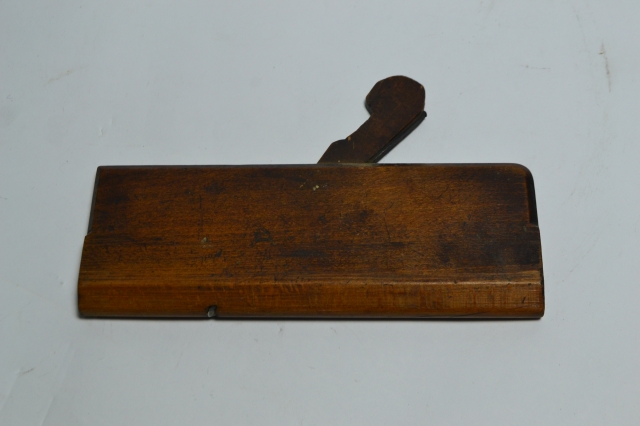 Upgrade your woodworking skills with our top quality Edging Plane. Reliable, precise and built to last. Visit now & explore our extensive range today!