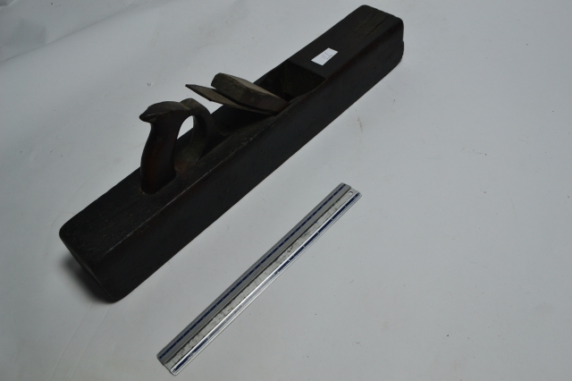 Explore our vast selection of large planes, designed for durability and comfort. Book now for a premium aviation experience. Don't miss out, fly high today!