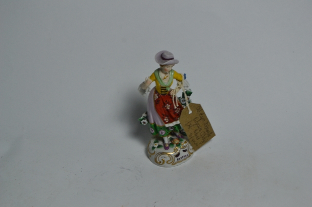 Capo De Monte Figure. [Broken]