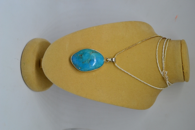 925 Silver Chain with Torquoise Pendant.