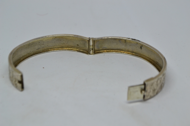 Silver 925 Bangle by CME. 